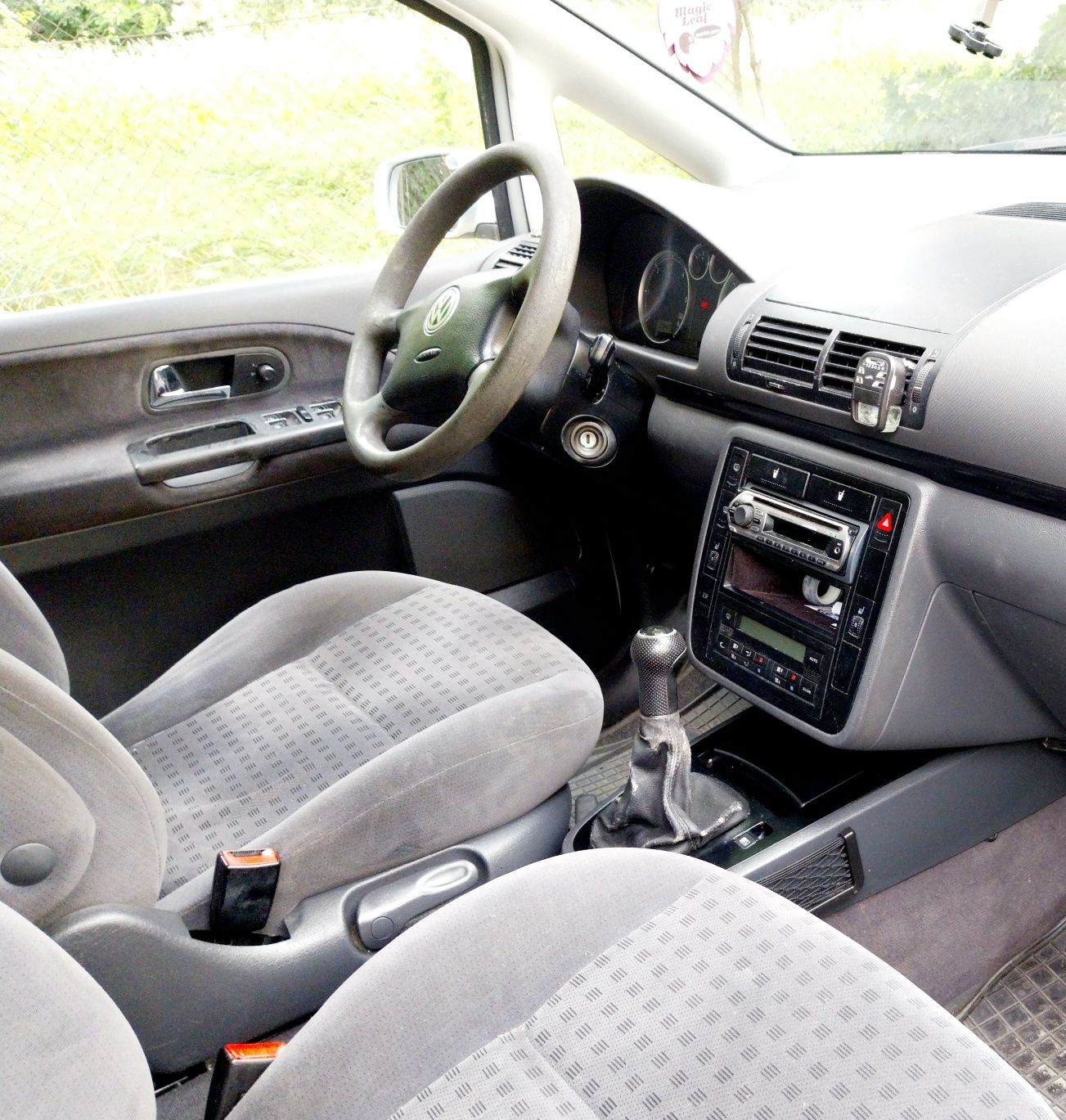 Volkswagen SHARAN rok 2002 poj.1.9 TDI 7 osób