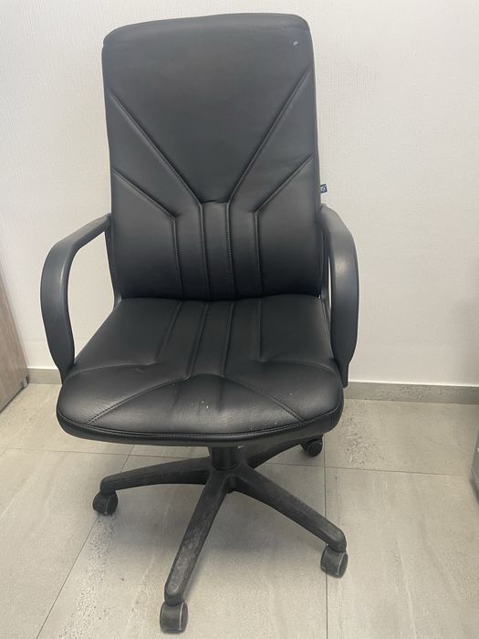 Продам Крісло офісне