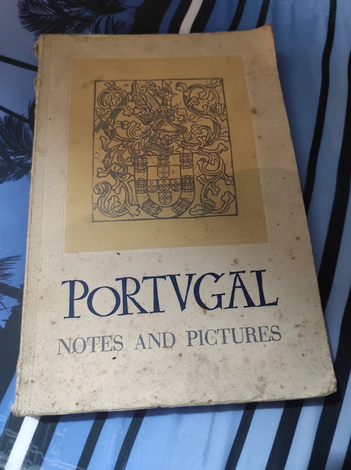 Livro antigo interessante