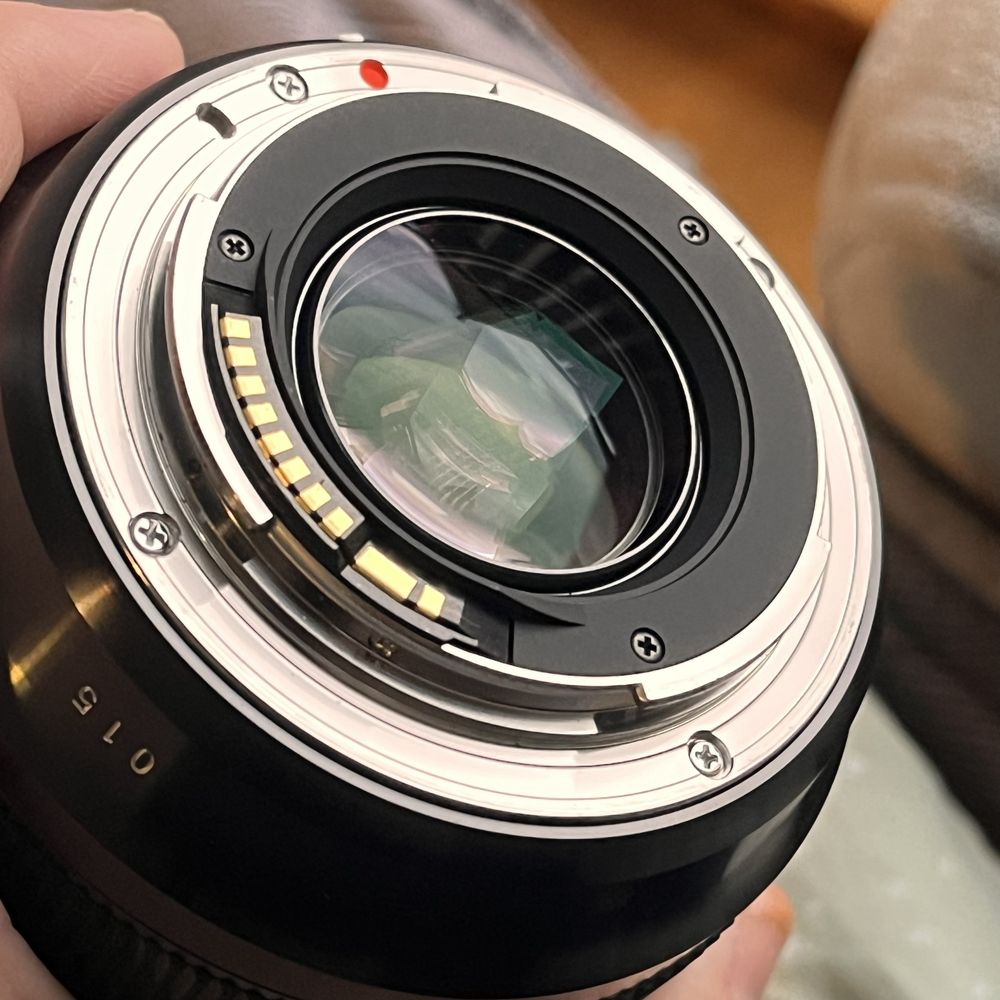 Obiektyw Sigma A 24-35 mm f/2 DG HSM Canon