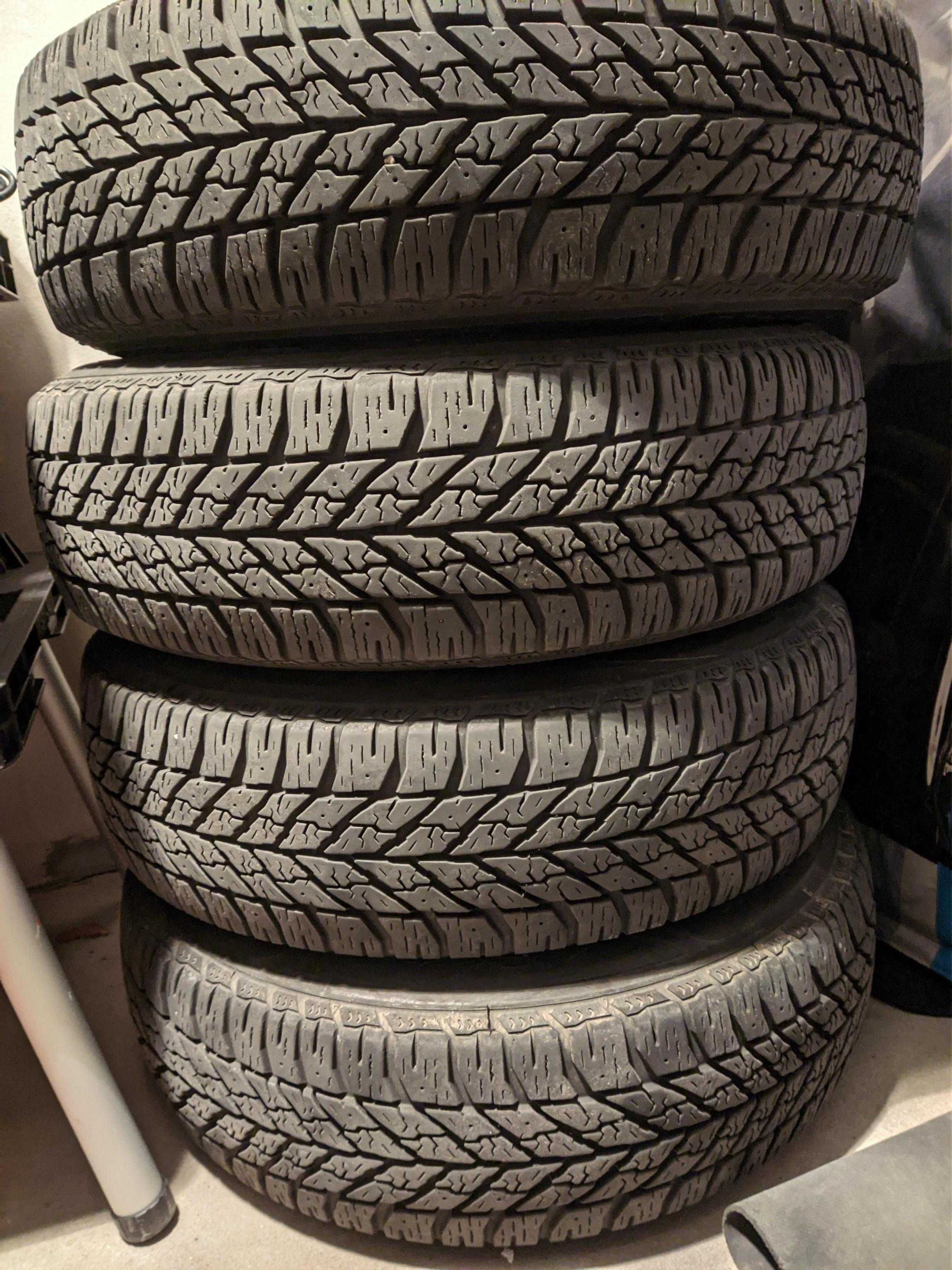 Opony zimowe Goodyear UltraGrip 215/65 R17 7,5 mm + felgi 5x114,3