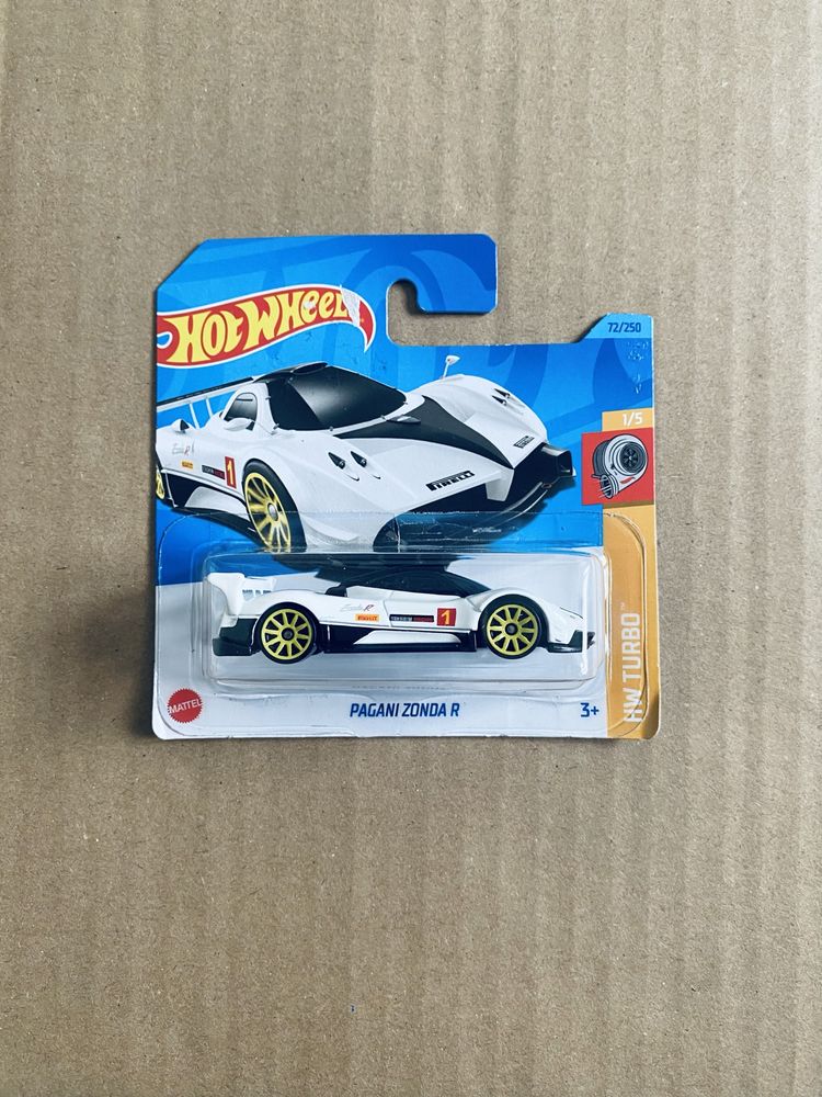 Hot Wheels Pagani Zonda R HW Turbo samochodzik wyścigówka zabawka