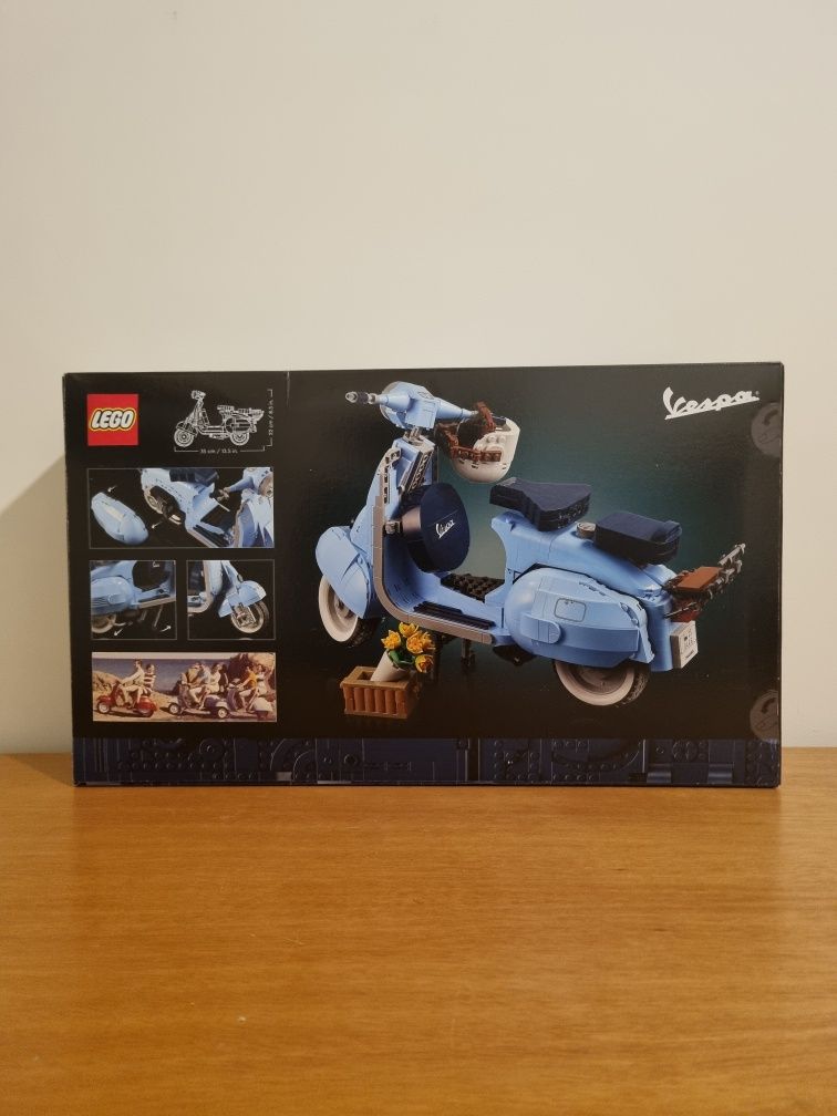 Lego Icons 10298 - Vespa 125