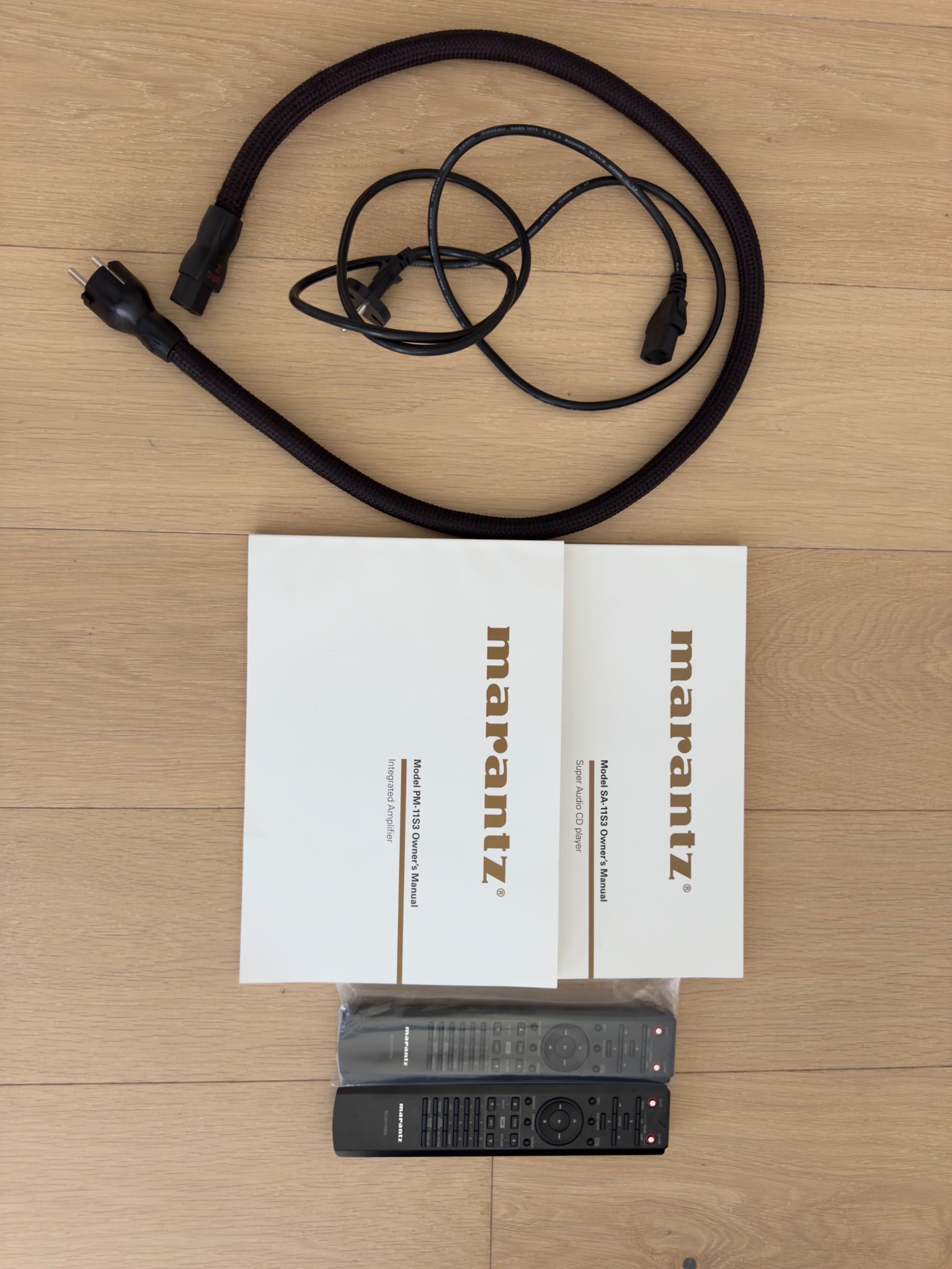 MARANTZ - Integrated Amplifier PM-11S3