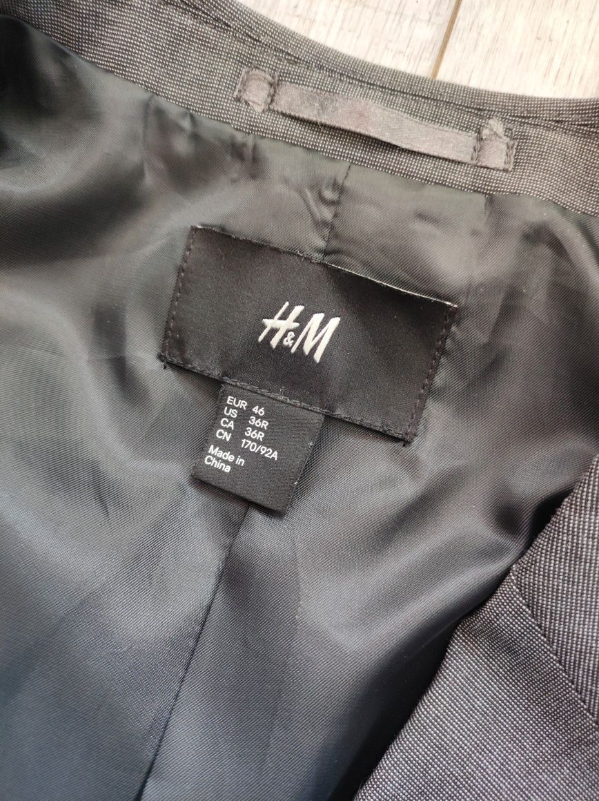 H&M świetna szara marynarka rozm.46