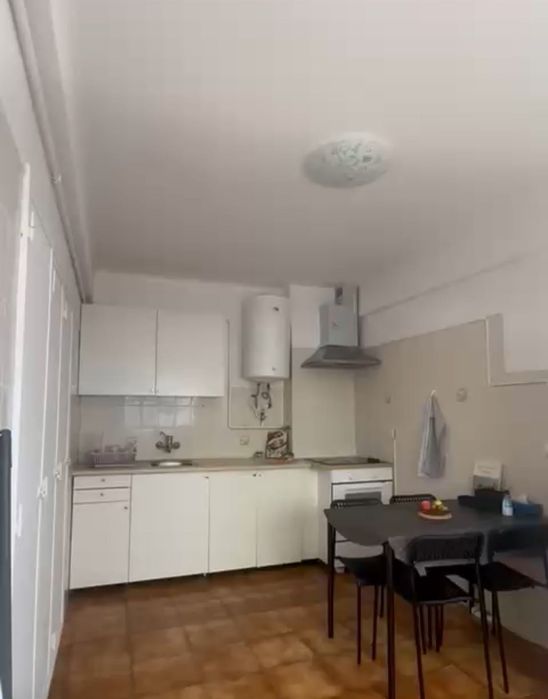 Quartos para Arrendar Mercês Algueirão-Mem Martis (Despesas incluidas)