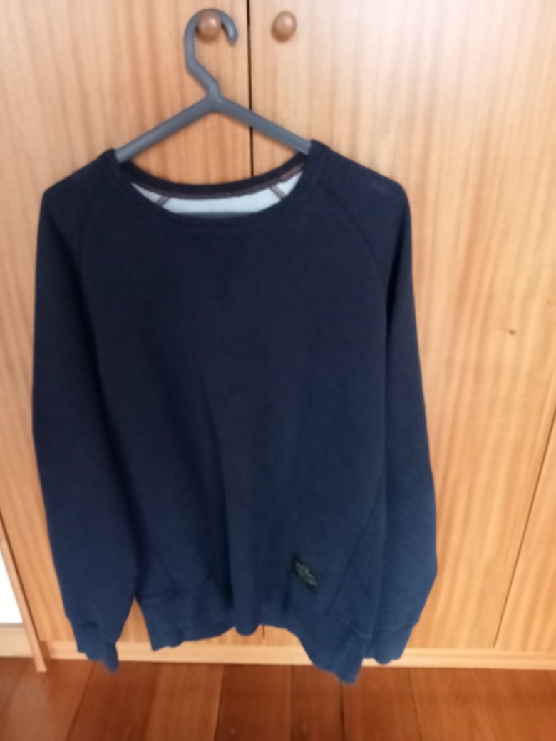 Sweat azul escuro da levis M/L