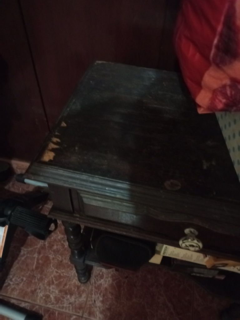 Mesa de cabeceira