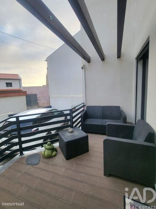 Casa T3 em Lourinhã e Atalaia de 150,00 m2