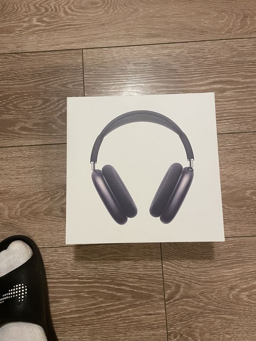 AirPods Max Space grey
