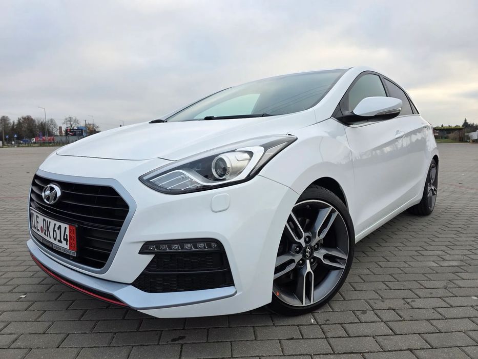 Hyundai I30 1.6T GDI  186KM z Niemiec Klima Bezwypadkowy Navi Kamera SPORT