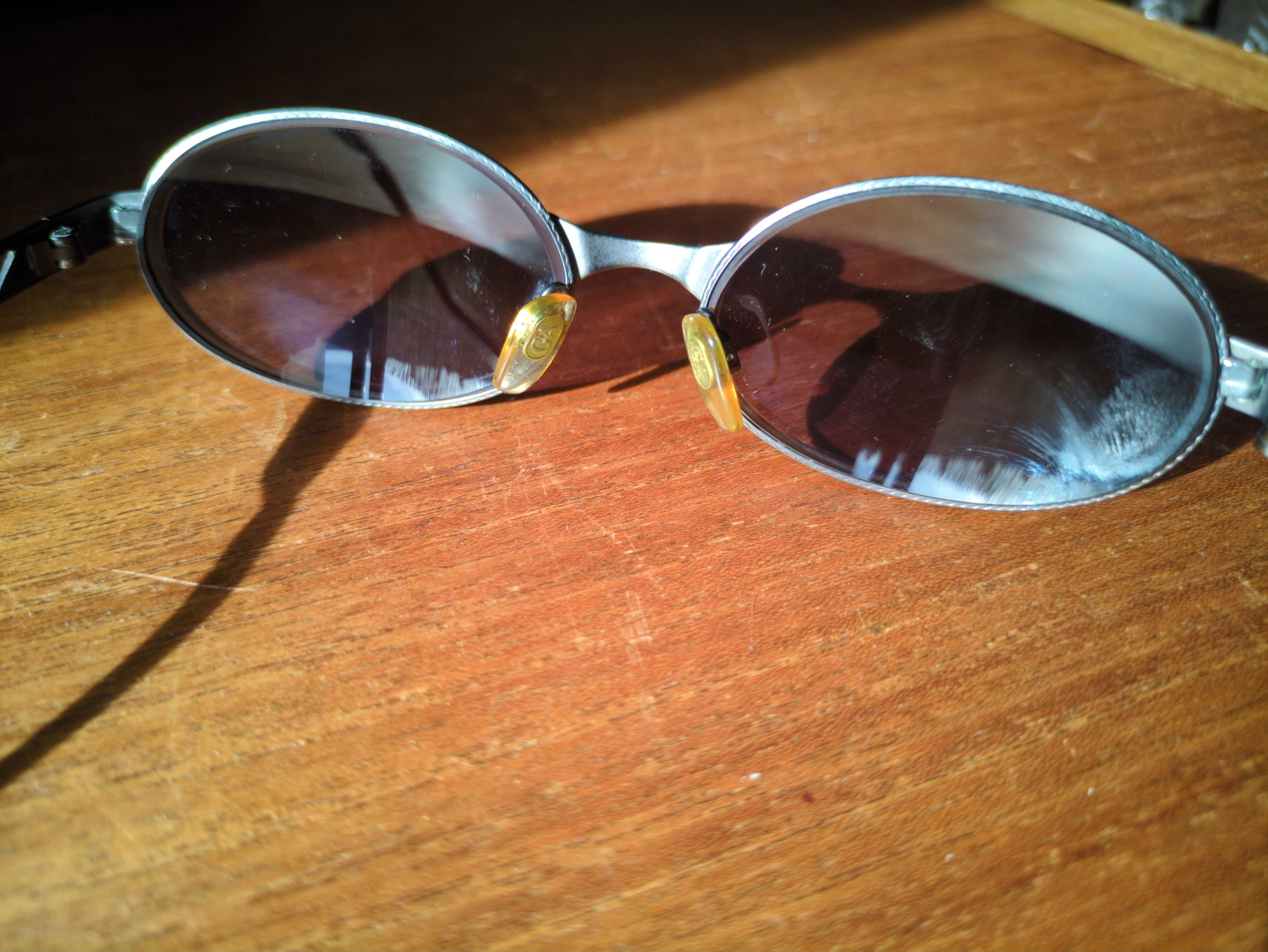 Óculos de sol vintage Emporio Armani 1997 Unisexo, metal, oval