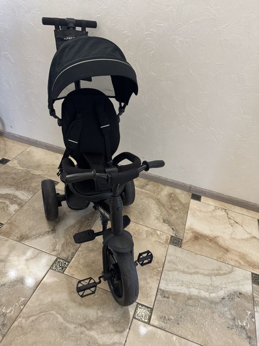 Продаю дитячий велосипед з ручкою!