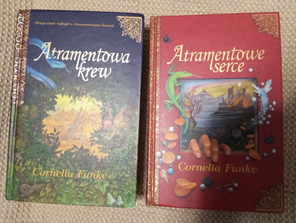 Atramentowe serce, Atramentowa krew