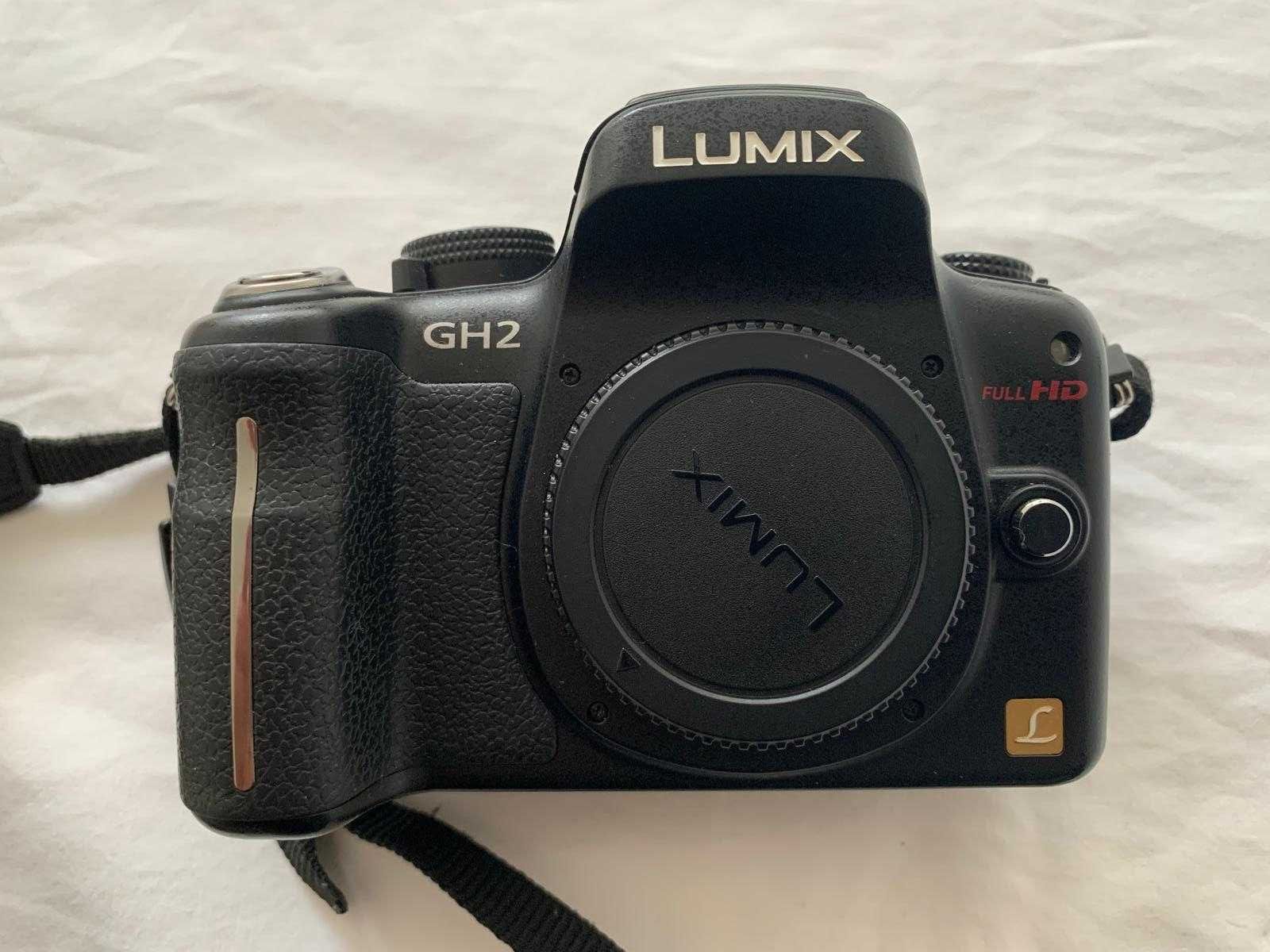 Panasonic Lumix GH2 + Lente 14-140mm + 2 baterias + 2 SD