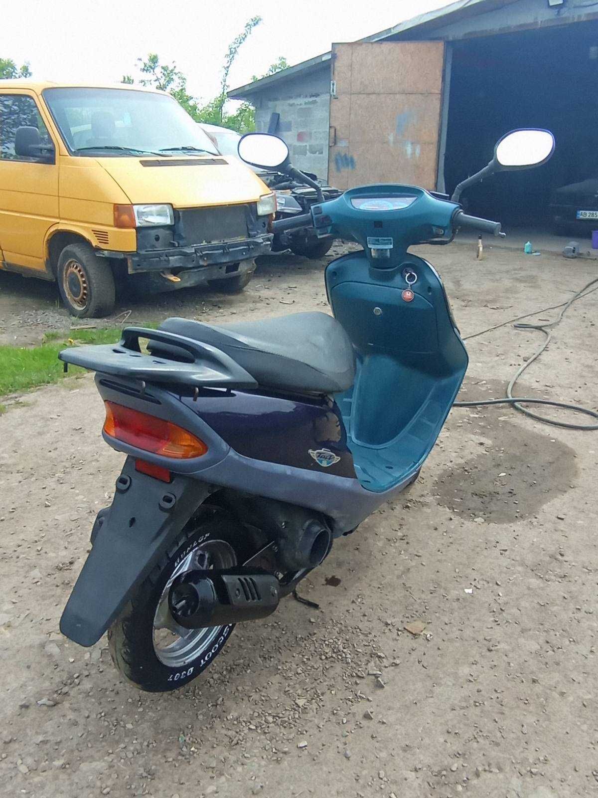 Скутер Honda takt 31 s