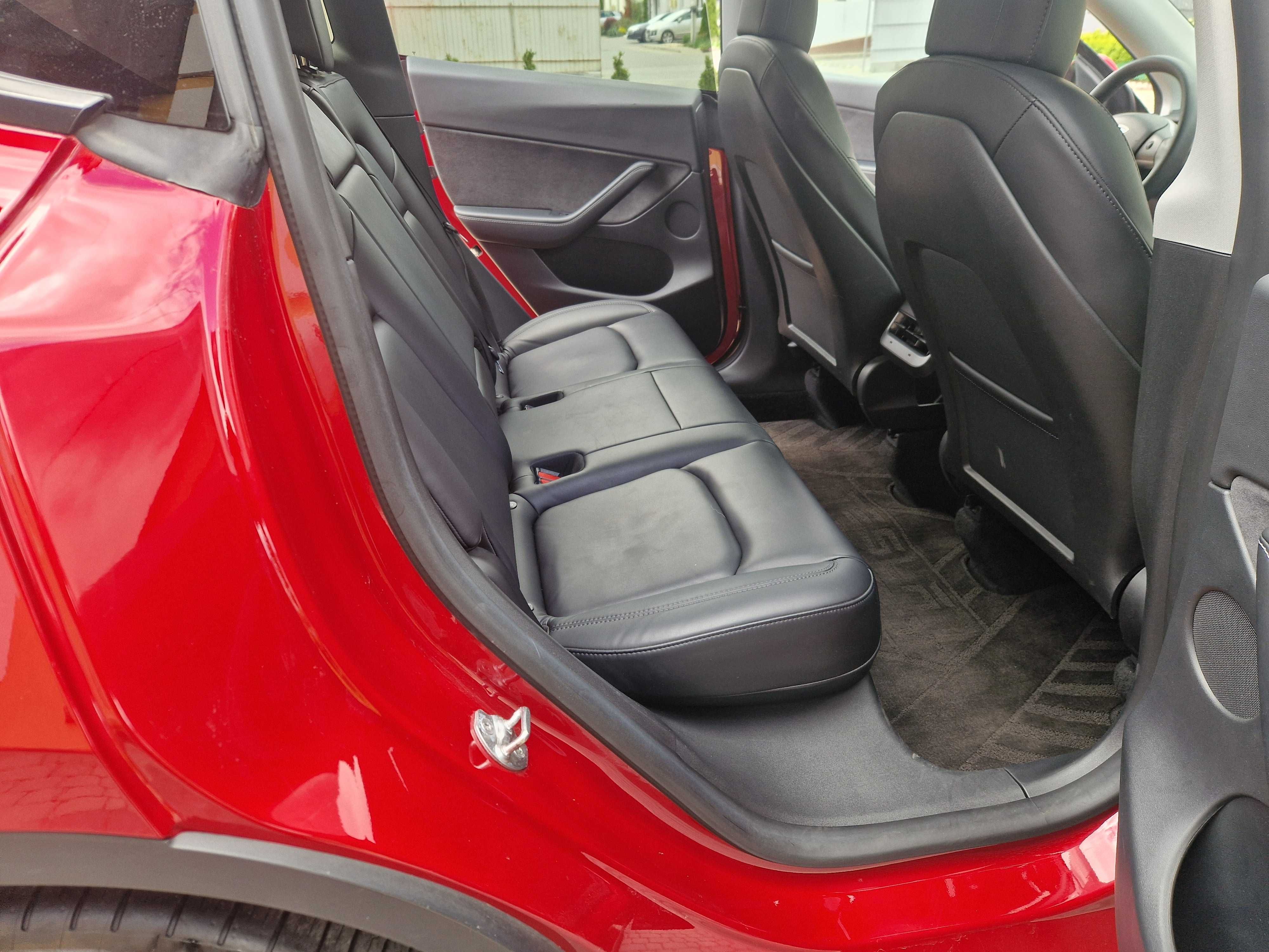 Продам Tesla Model Y 2021