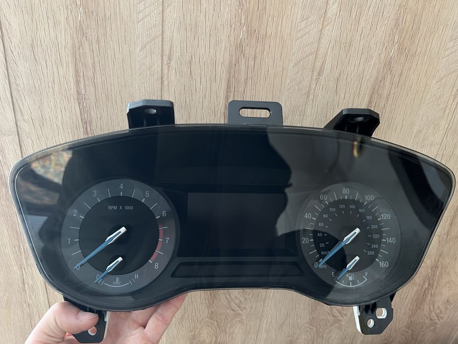 Приборна панель Ford Fusion