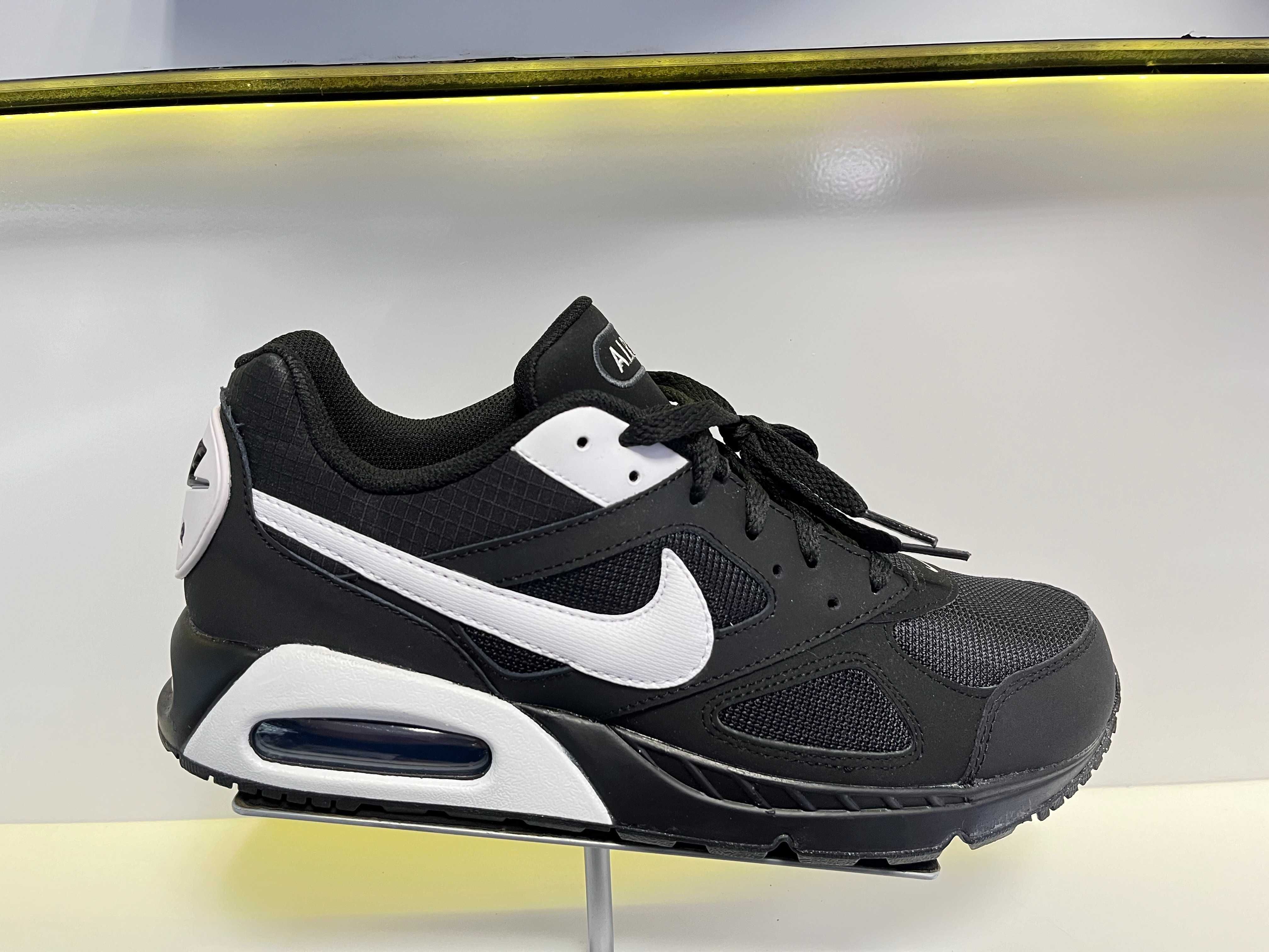 Кроссовки Nike Air Max Ivo (580518-011) оригинал