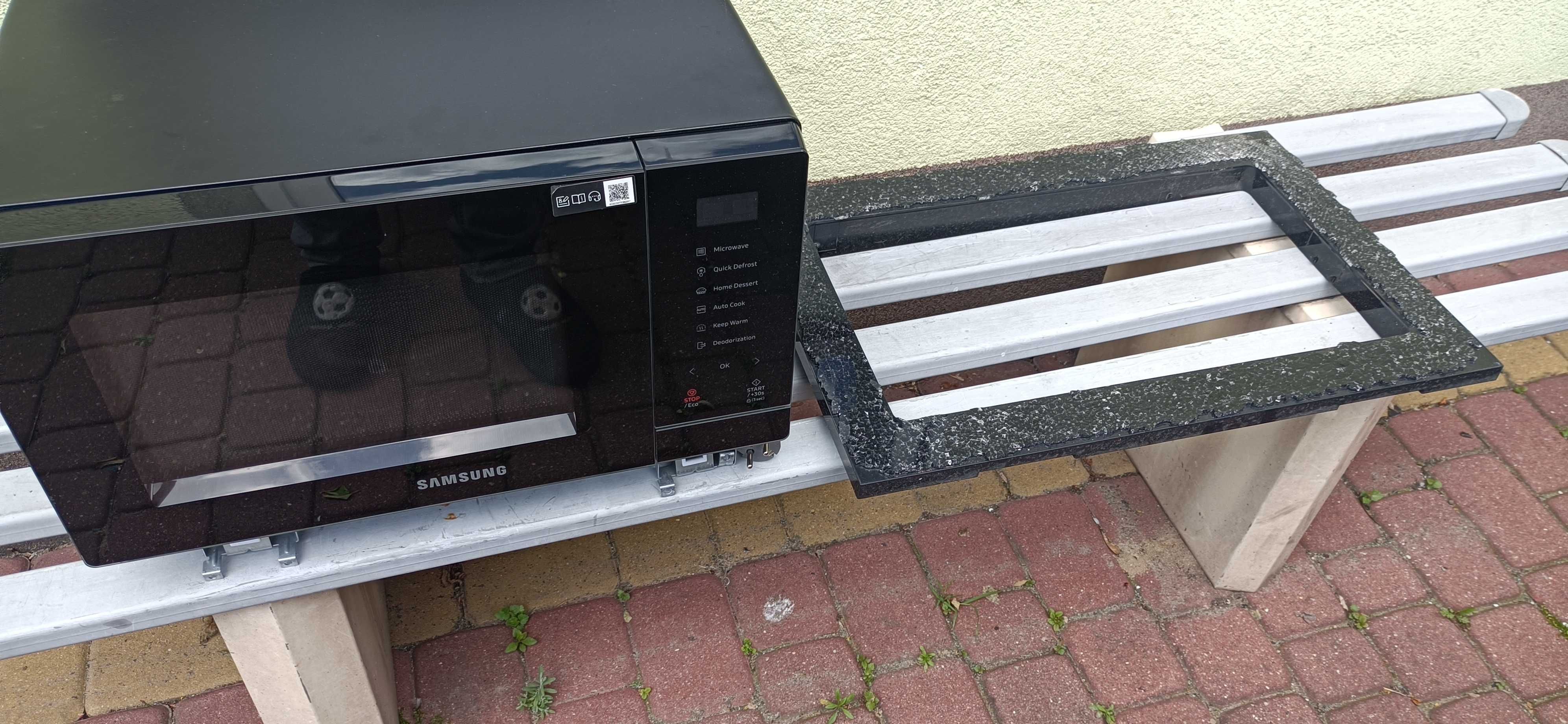 Kuchenka mikrofalowa Samsung MS23A7318AK do zabudowy