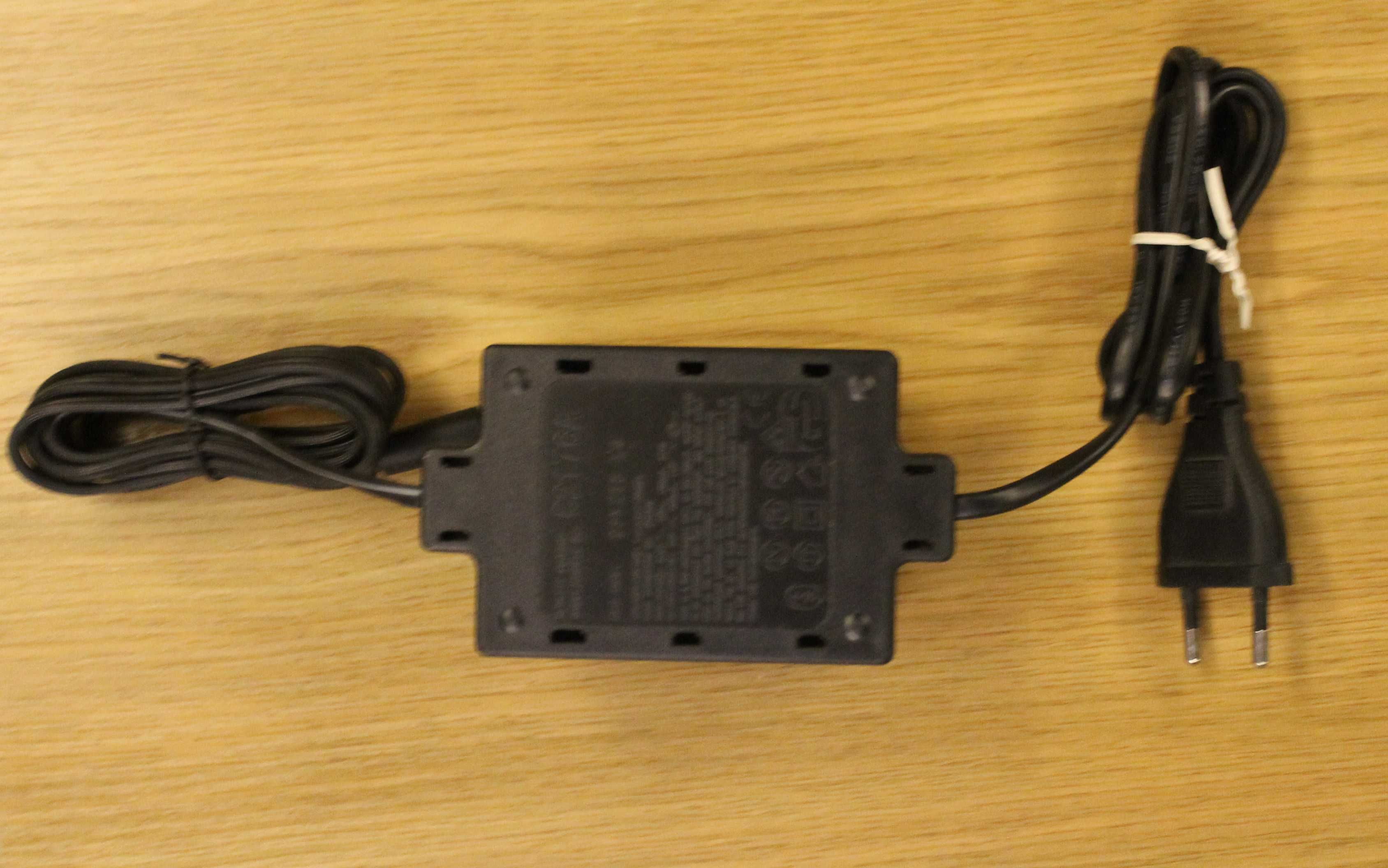 Зарядное устройство, блок питания 30 В, 400 mA. 12 W