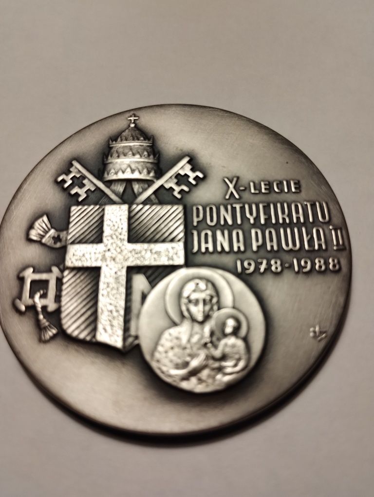 Medal Orędownik Pokoju i Praw Człowieka.x Lecie Pontyfikatu Jana Pawła