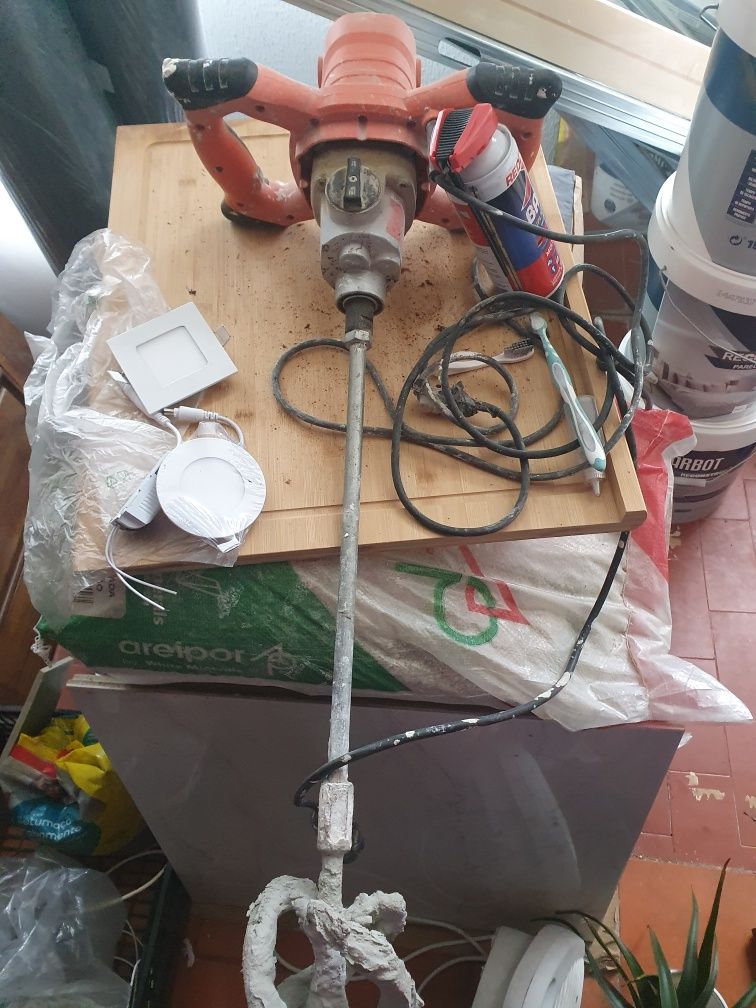 Vendo Misturadora  usada - 46 euros