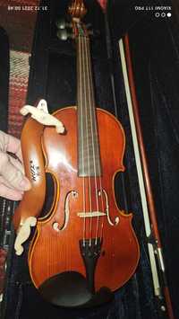 Скрипка Stradivarius