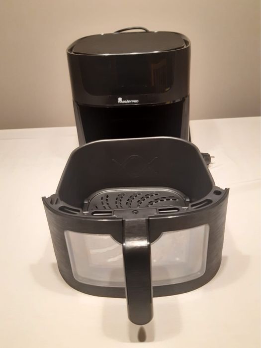 Air fryer zakupiony w sklepie lidll kolor czarny prawie nowy