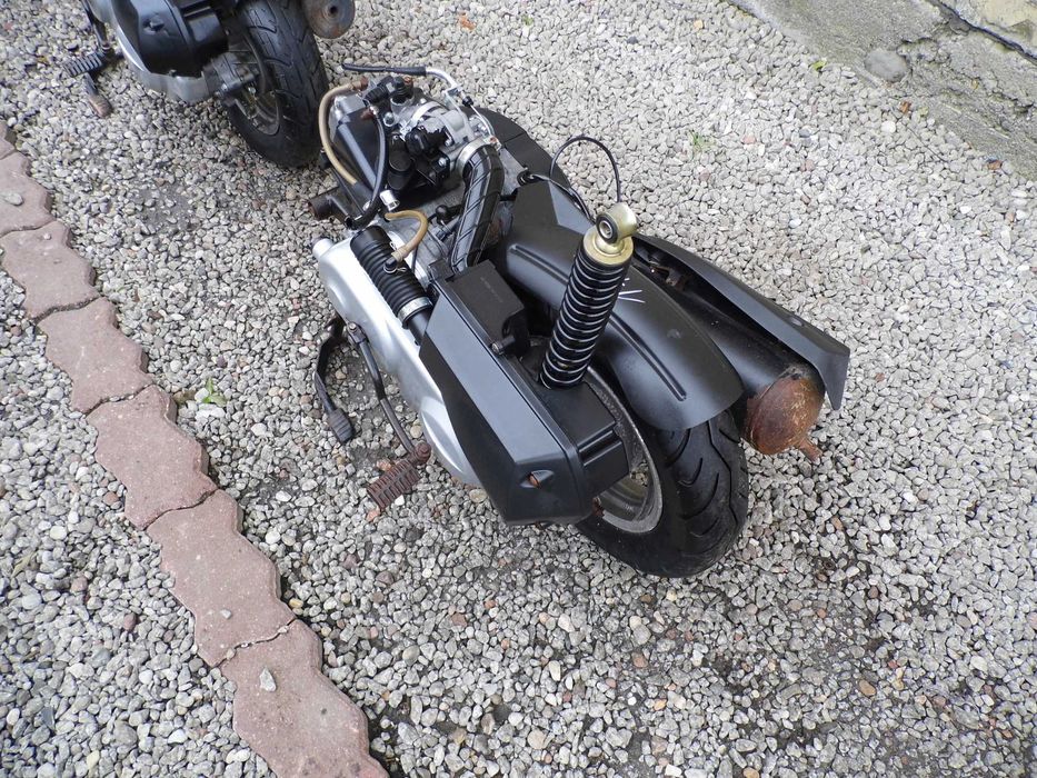 SILNIK DO CHIŃSKIEGO SKUTERA 50 4T KOLO 10 FI sprawny  1742 km wtrysk