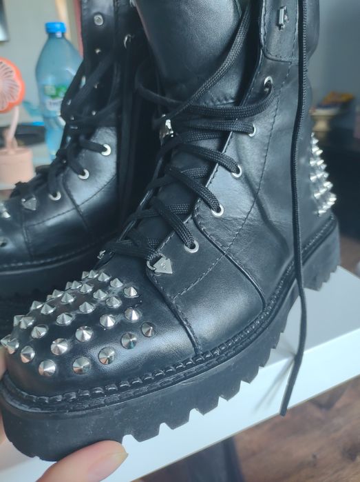 Buty ,glany Karl Lagerfeld roz.40