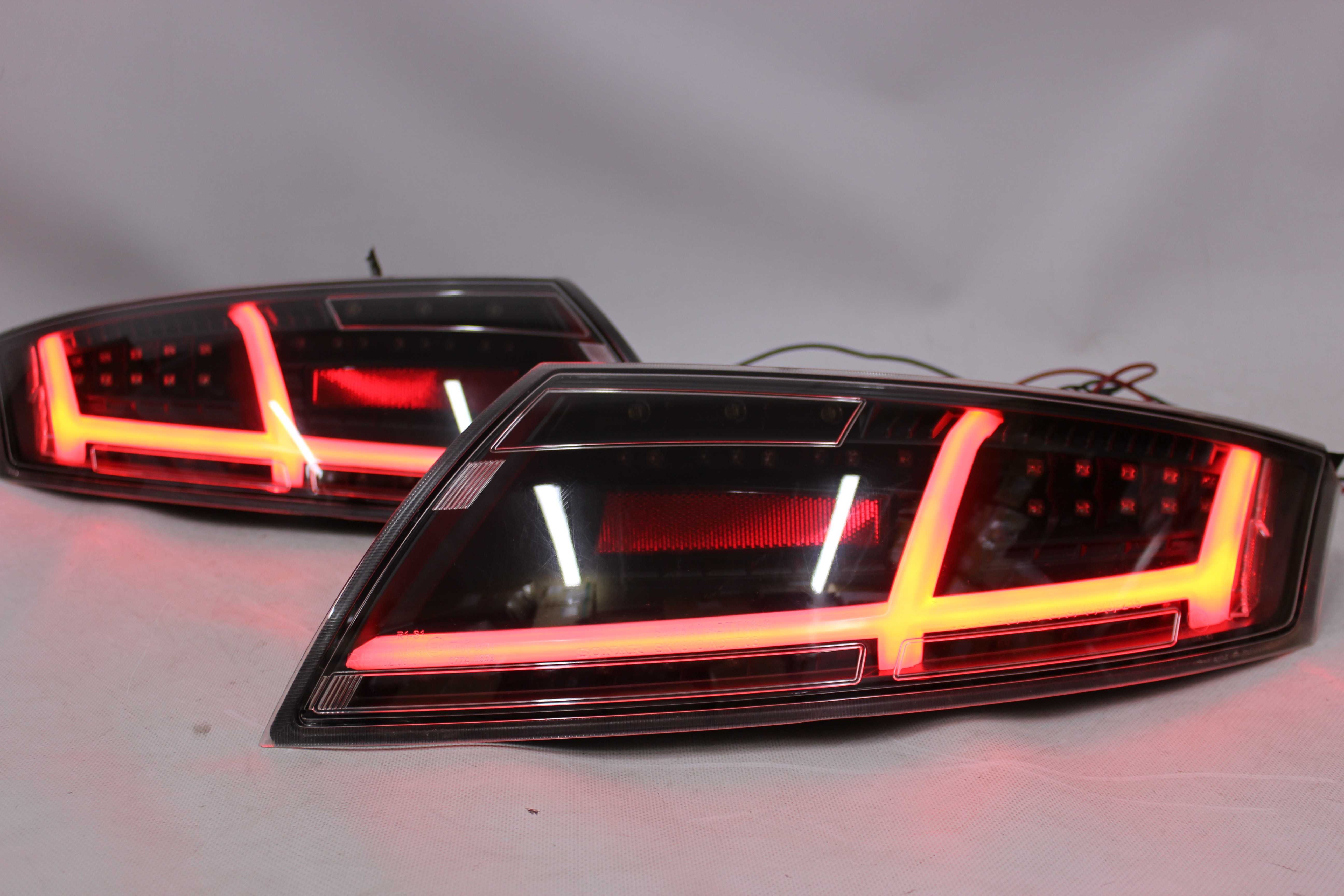 Lampy tylne tył AUDI TT 8J 06-14 LED BAR NEON Dynamiczne CZARNE SMOKE