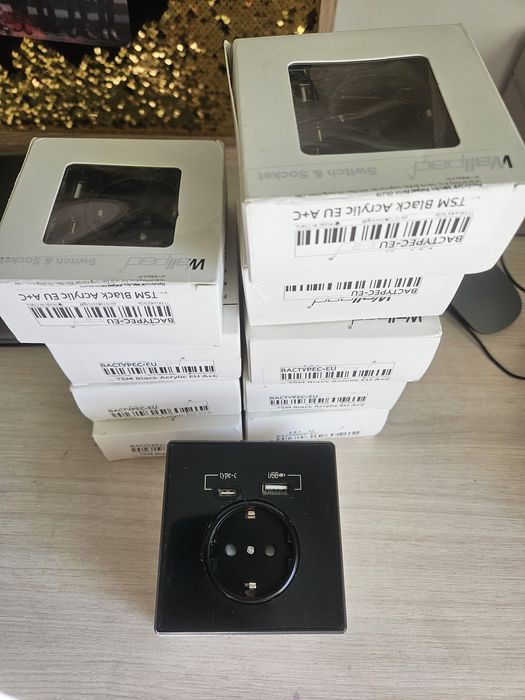 Розетка 220 порт usb юсб type c чорна глянець