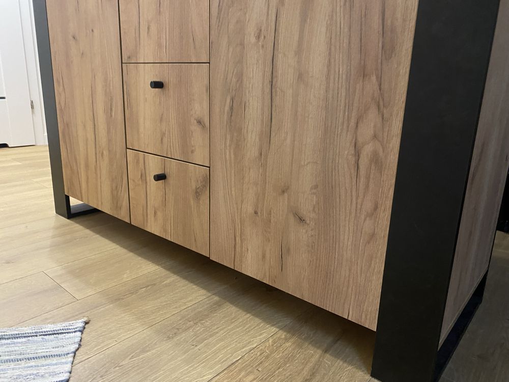 Komoda loft pojemna stan idealny