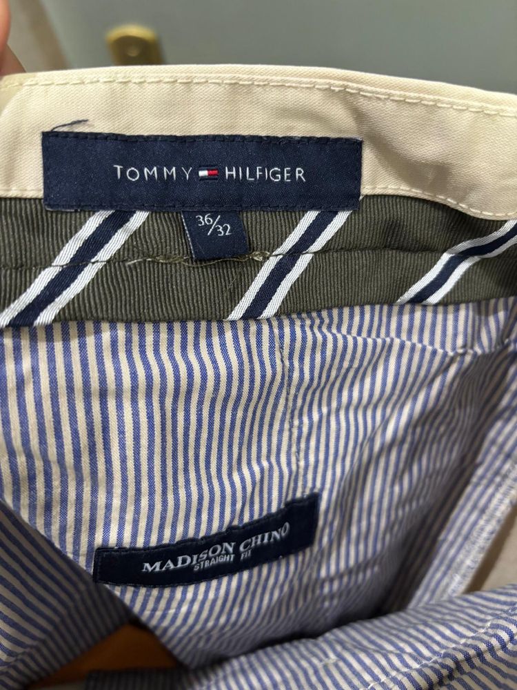 Spodnie Tommy Hilfiger rozmiar 36/32.