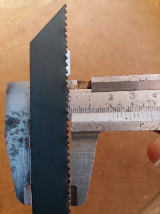 Полотна до шабельної пили