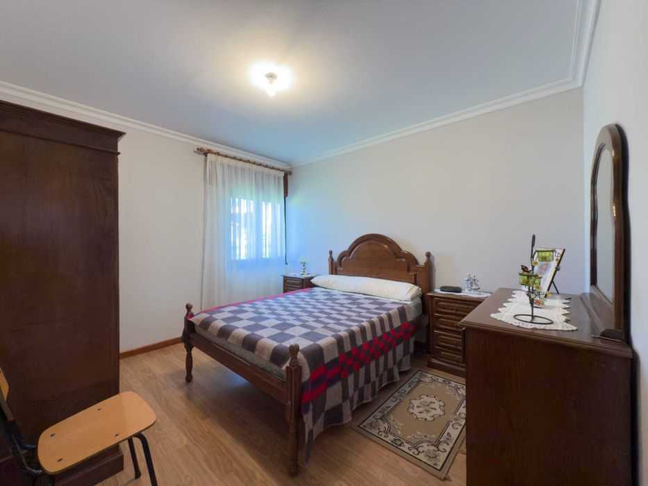 Vivenda Pomares  renovada com vista sobre a serra