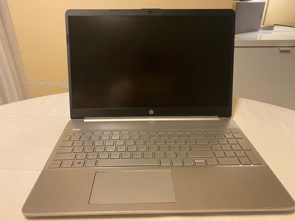 Laptop HP 15s-es0xxx