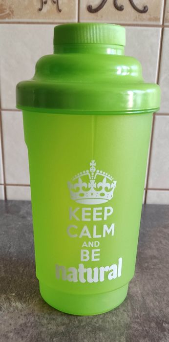 Shaker pojemność 550 ml