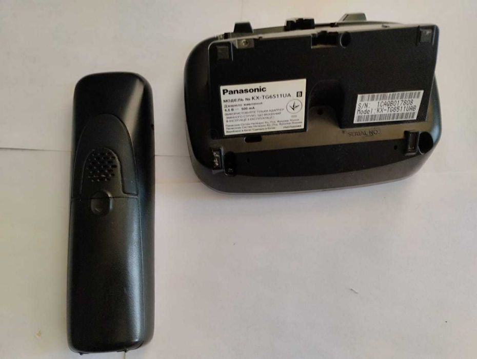 Цифровий бездротовий телефон Panasonic модель KX-TG6511UA