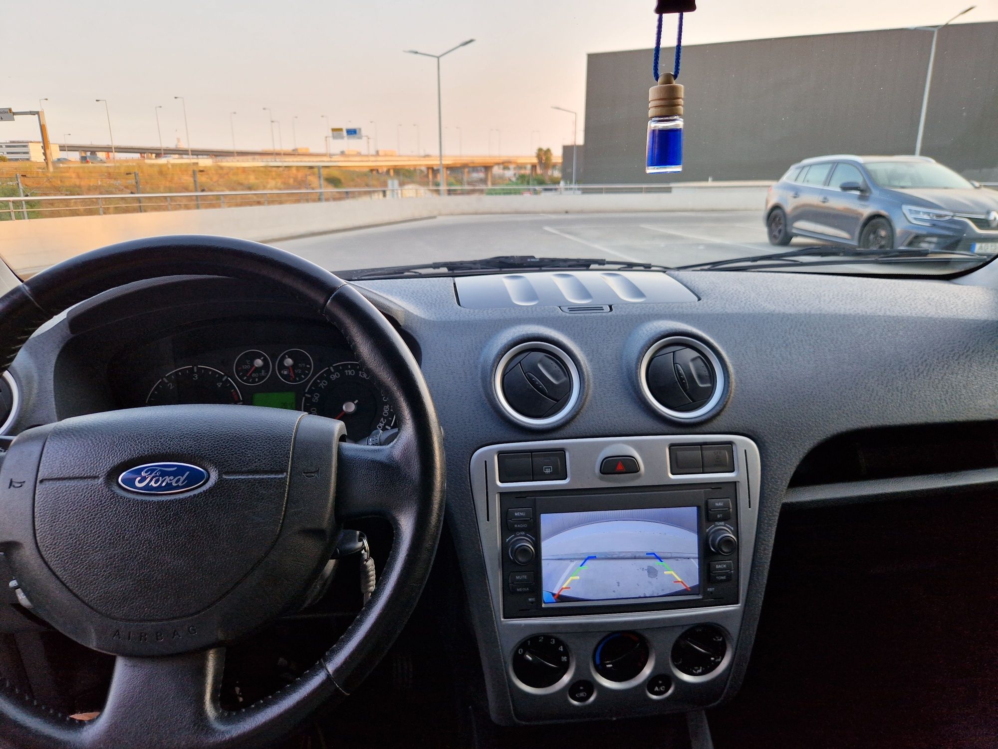 Ford Fusion 1.4 TDCI de 2006 com 128500km