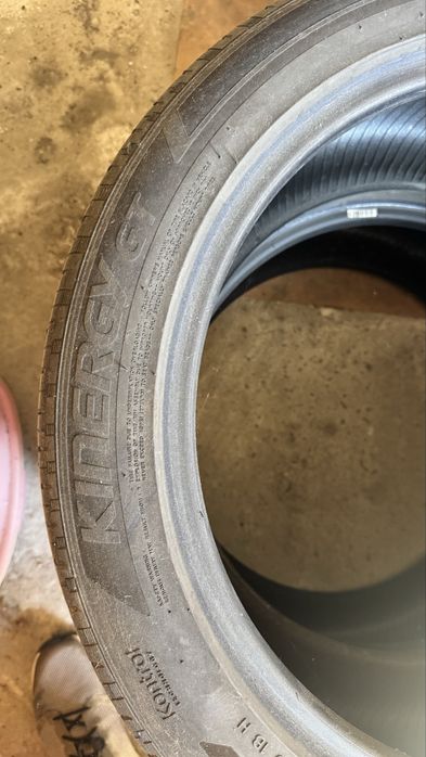 R18 235/45 Hankook Kinergy GT