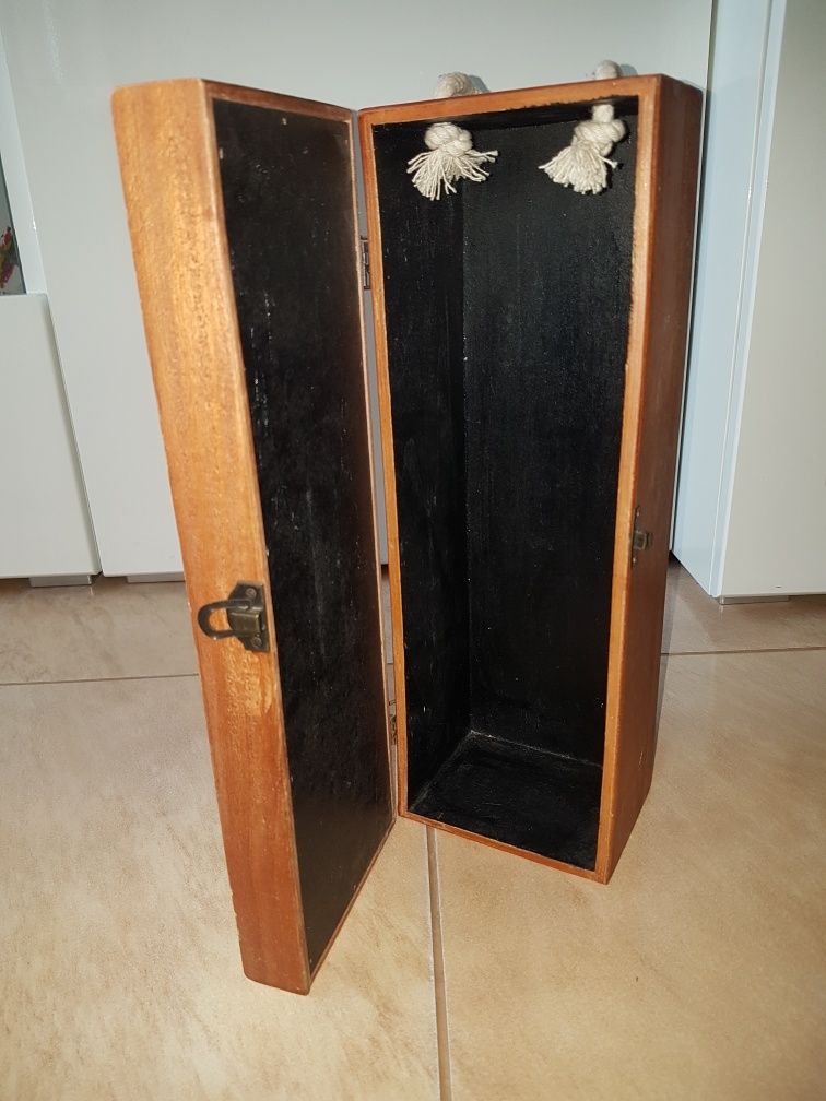 Drewniane pudełko skrzynka na alkohol Vintage