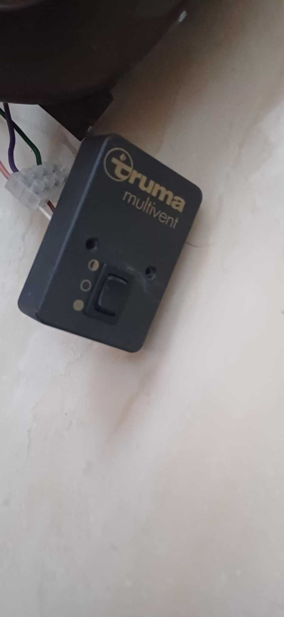 Nadmuch Truma Multivent TBM 12V Przyczepa kempingowa kamper