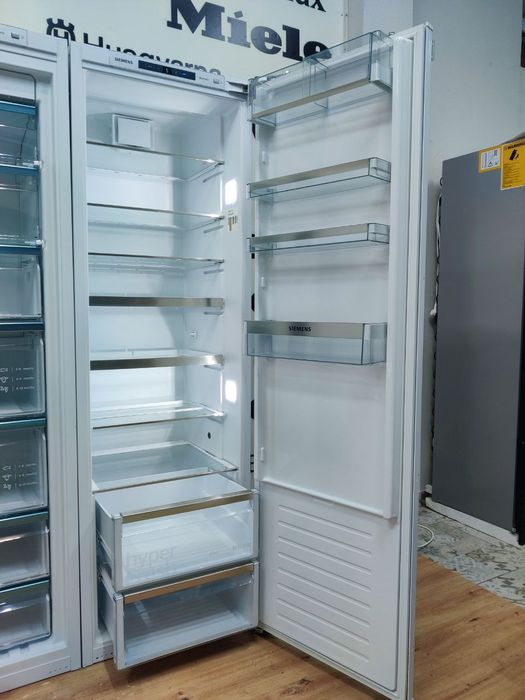 Топовий вбудований комплект SIEMENS™. Холодильник+морозильна камера!