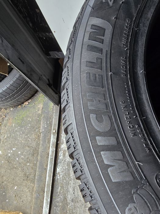 Sprzedam 4 opony 205/55 16" Michelin zimowe 90%