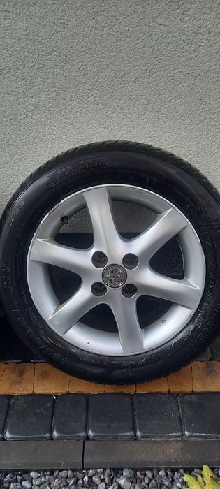 Alufelgi 15 4x100 z oponami Toyota Corolla e11, e12
