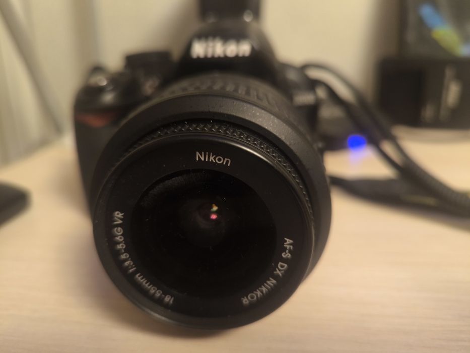 Nikon d3100 продам в хорошем состоянии