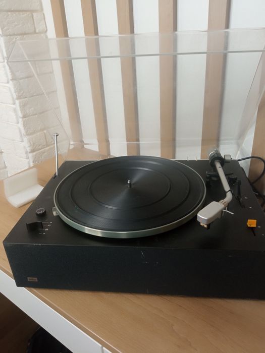 Проигрыватель виниловых пластинок Braun. PS500