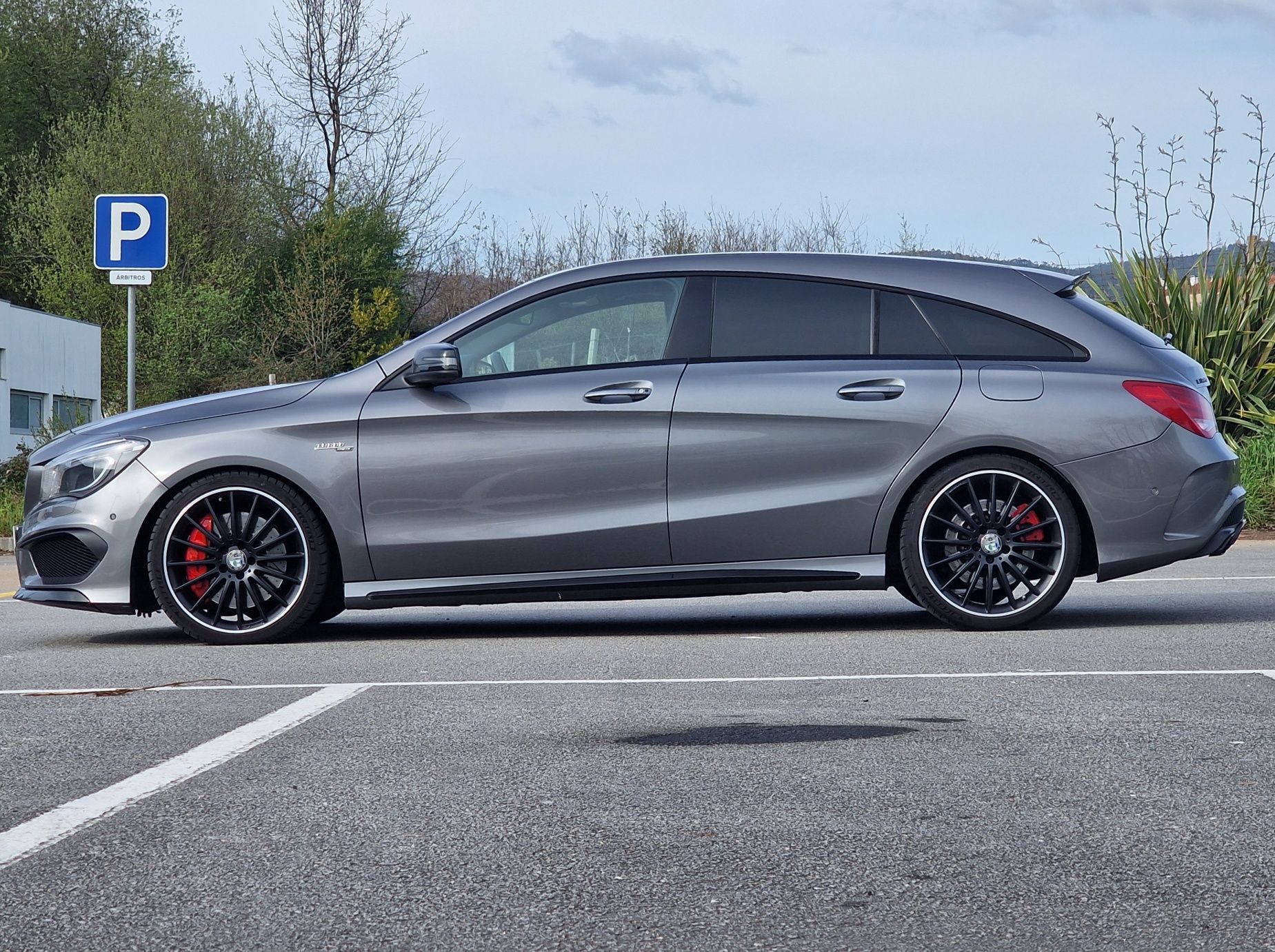 Mercedes Cla SB 45AMG 381cv